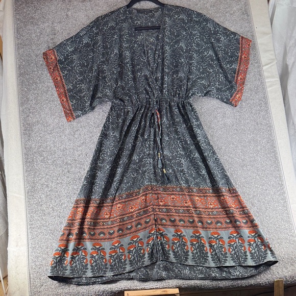 Karma Highway Dresses & Skirts - Karma Highway Floral Short Sleeve Kimono Dress Orange Gray Womens OS Boho Hippie